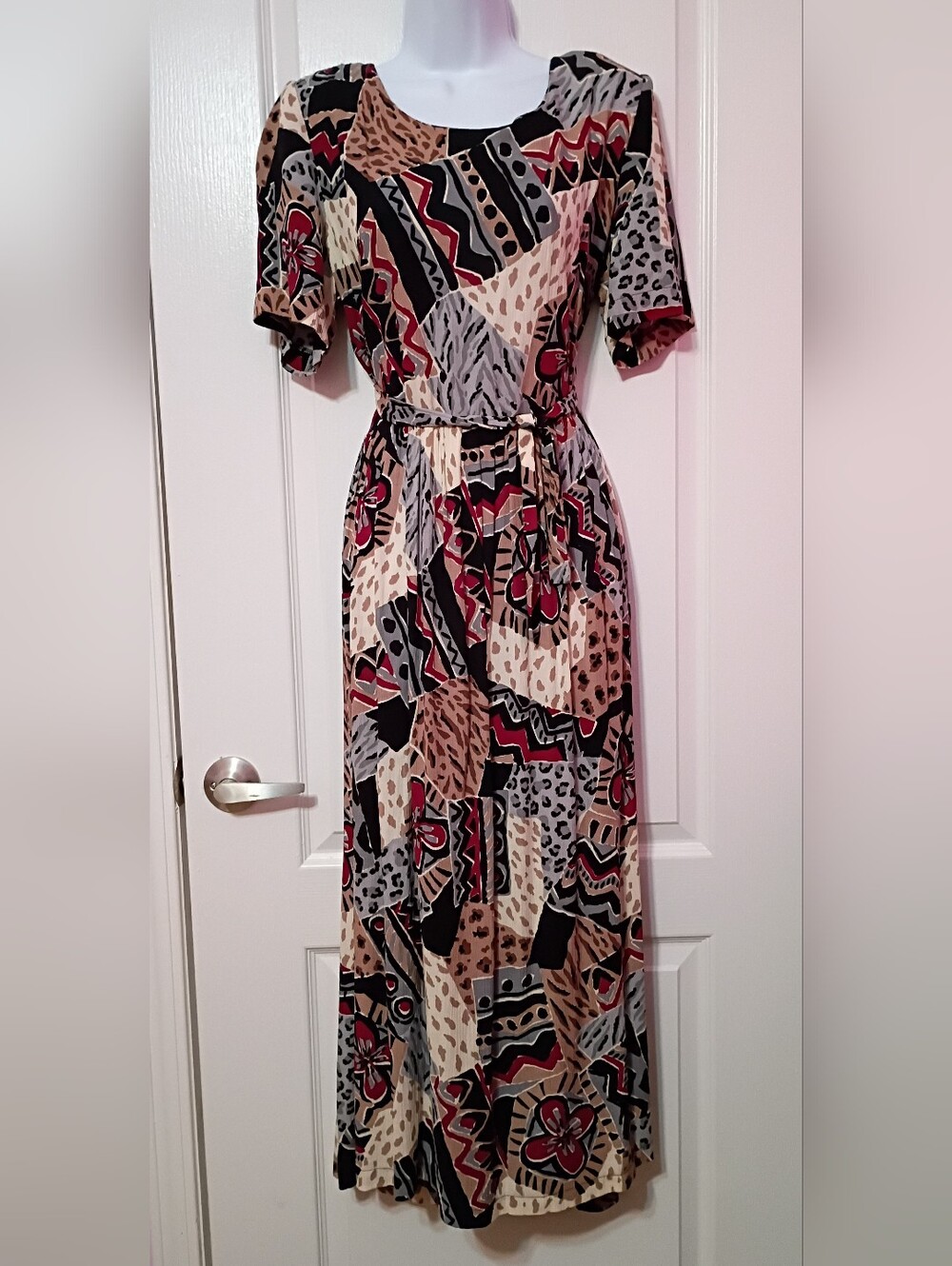 90's Vintage Midi Dress with Floral-Geometric Print in Beige, Black and Red